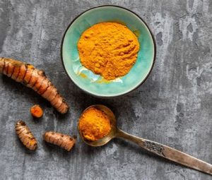 Золотой компонент: 7 рецептов для молодости и красоты с куркумой